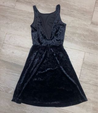 Lote 3 vestidos y falda Talla XS