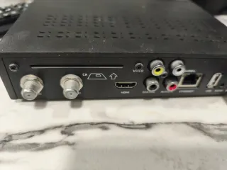 Receptor Satélite Digital Engel RS8100HD