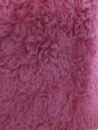 Tappeto in pelo rosso