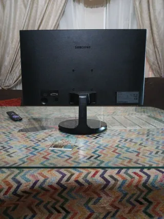 Monitor Samsung 22 Full HD