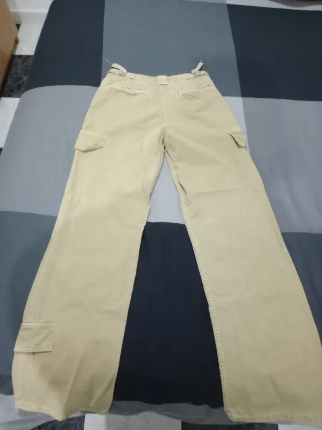 Vaqueros cargo Zara Camel talla 34