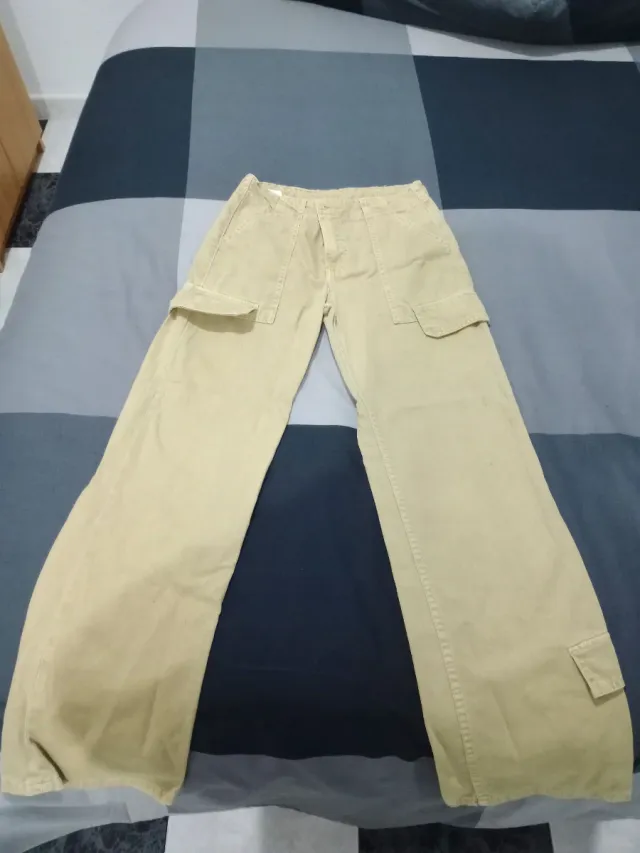 Vaqueros cargo Zara Camel talla 34