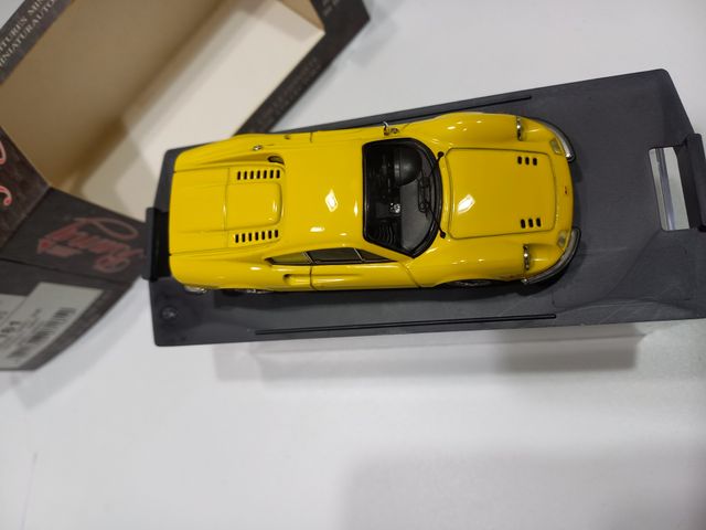 Bang 7181 Ferrari Dino 206 1/43