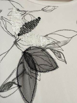 maglie elegante con ricami floreali, pizzo tulle