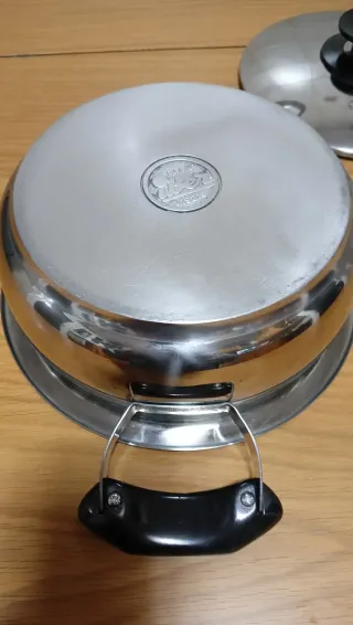 Olla IBER 20 x 8.5 cm.                Como Nueva