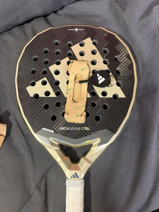 Pala de pádel Adidas Metalbone Ctrl