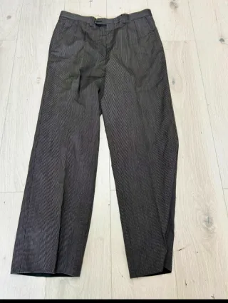 Pantalone elegante uomo grigio