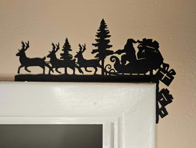 Adorno Esquina Puerta Papá Noel y Renos