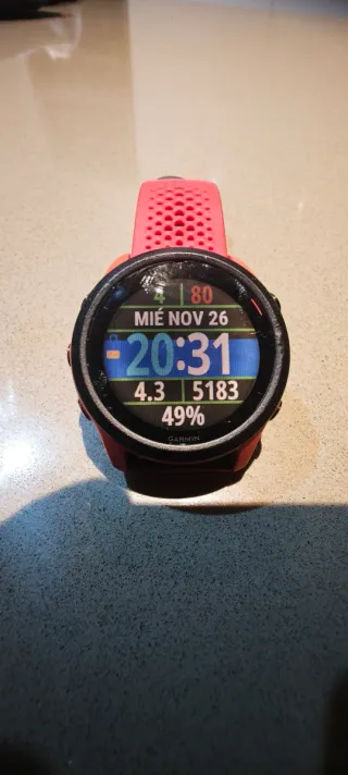 Garmin Forerunner 745 rojo + 5 correas de recambio
