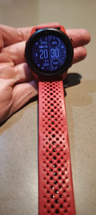 Garmin Forerunner 745 rojo + 5 correas de recambio