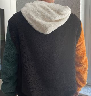 Sudadera bicolor negro y blanco - Talla M