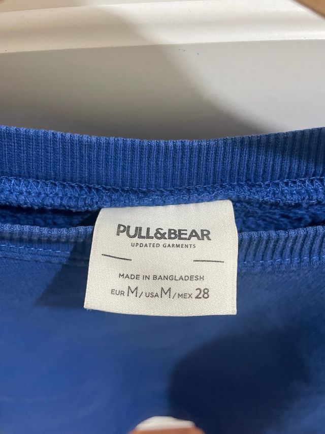 Sudadera Pull and Bear azul
