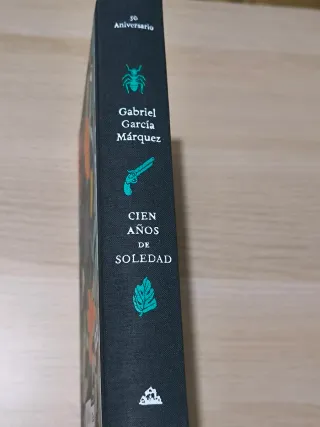 Cien años de soledad (edición ilustrada) (Spani...