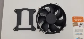 Disipador CPU con ventilador y soporte