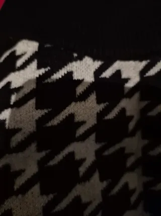 Top corto pata de gallo Silvian Heach