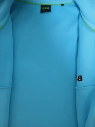 Sudadera muy cuidada. Apenas uso.