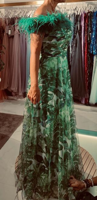 Vestido Marfil verde estampado hojas talla M