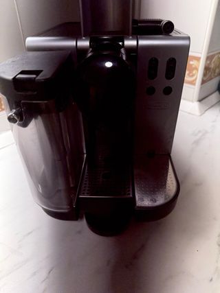 Cafetera D'longhi Nespresso