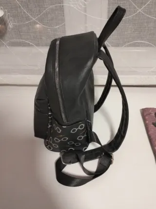 Mochila Harry Potter Negra y Dorada