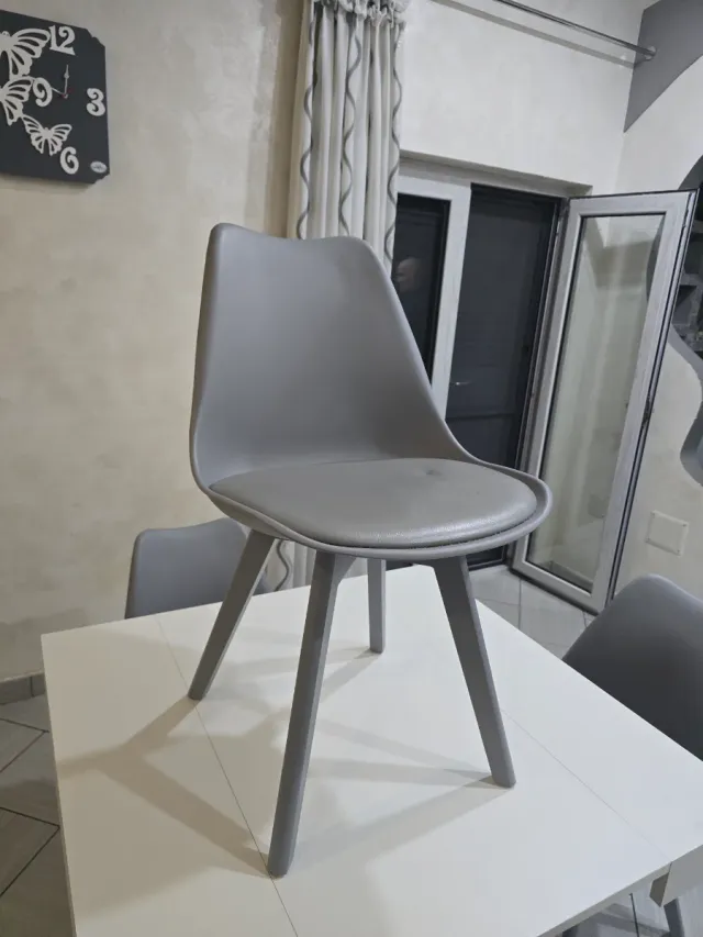 Tavolo consolle bianco con 4 sedie