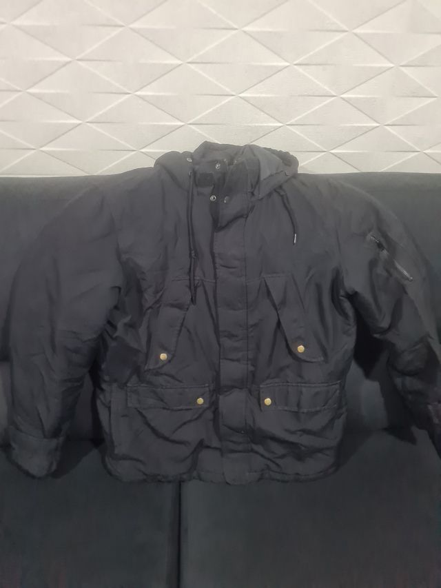 Chaqueta Negra Bershka Talla xl