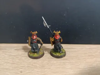 Figuras ESDLA Hombres del Este metal