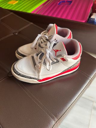 zapatillas Jordan originales, talla 32
