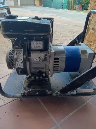 Generador 3.5 KVA 220V Gasolina