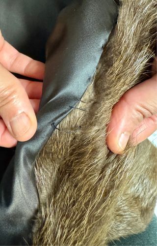 Abrigo de piel marrón