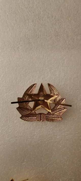 Spilla Sovietica Stella Rossa Martello Falce