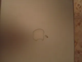 MacBook Blanco Apple dos unidades buen estado