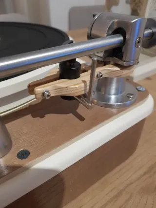 Tocadiscos Lenco B51 restaurado