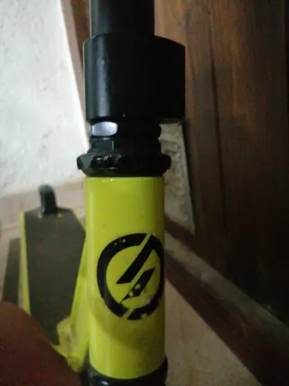 Patinete  Amarillo Decathlon