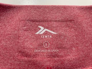 Conjunto deportivo Tenth rosa