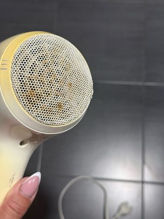 Secador Philips Thermo Protect Ionic