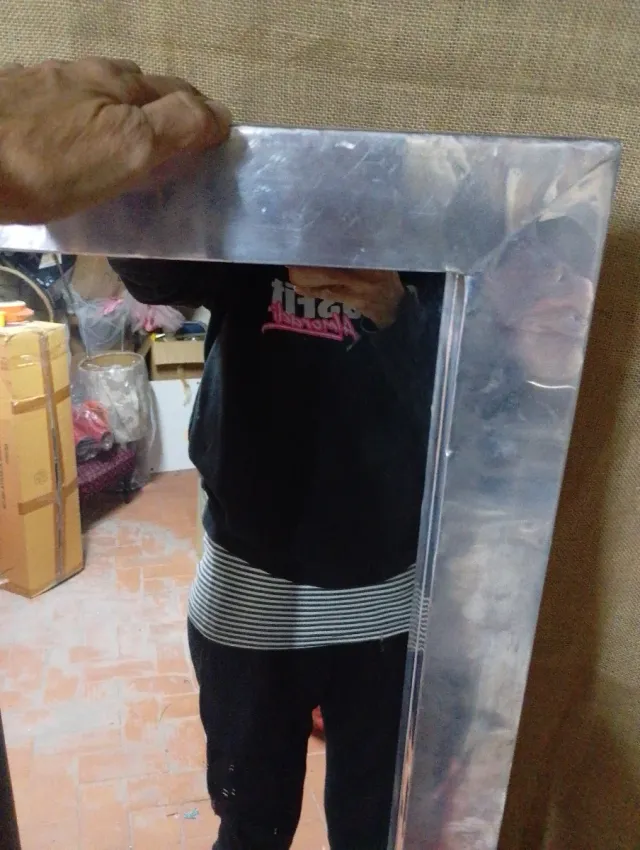 Espelho de corpo inteiro prateado