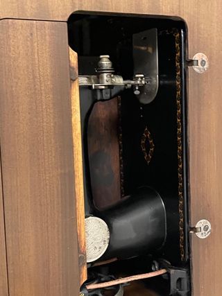 Máquina de Coser Singer Antigua