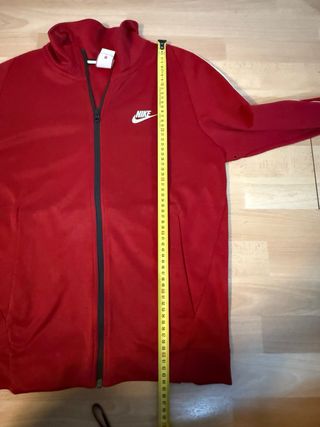 Chaqueta Nike Roja Unisex