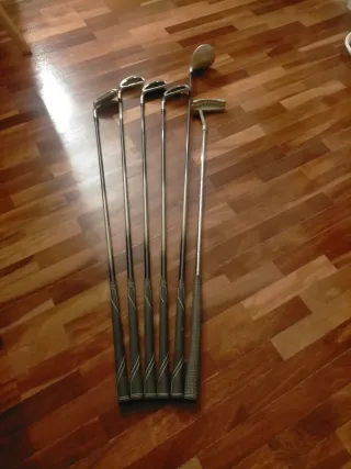 Set Golf Zurdo Wilson + Carro BagBoy