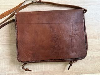 Lote 3 bolsos: Zara, cuero Marruecos y El Caballo