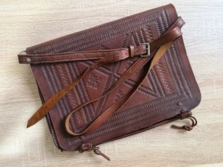 Lote 3 bolsos: Zara, cuero Marruecos y El Caballo