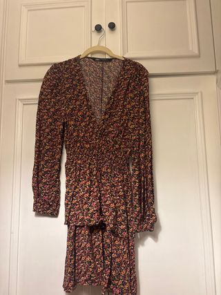 Vestido Zara flores mini XS