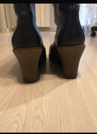 Stivali in pelle blu con zeppa