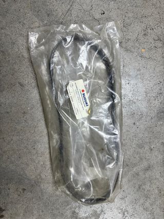 Recambio original de la correa bomba de dirección.