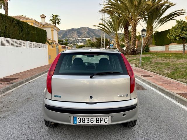 FIAT PUNTO 1.2i AUTOMATICO !! 110.000 KMS !!