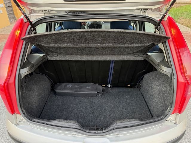 FIAT PUNTO 1.2i AUTOMATICO !! 110.000 KMS !!