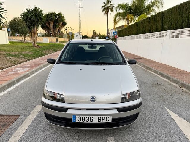 FIAT PUNTO 1.2i AUTOMATICO !! 110.000 KMS !!