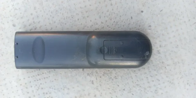 Mando a distancia para decodificador satelitar