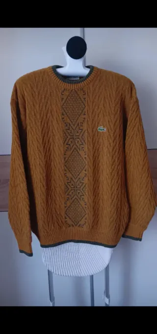 Jersey Lacoste Naranja con Diseño Geométrico