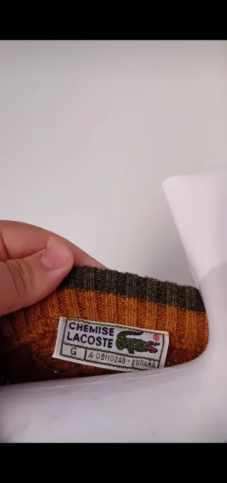 Jersey Lacoste Naranja con Diseño Geométrico